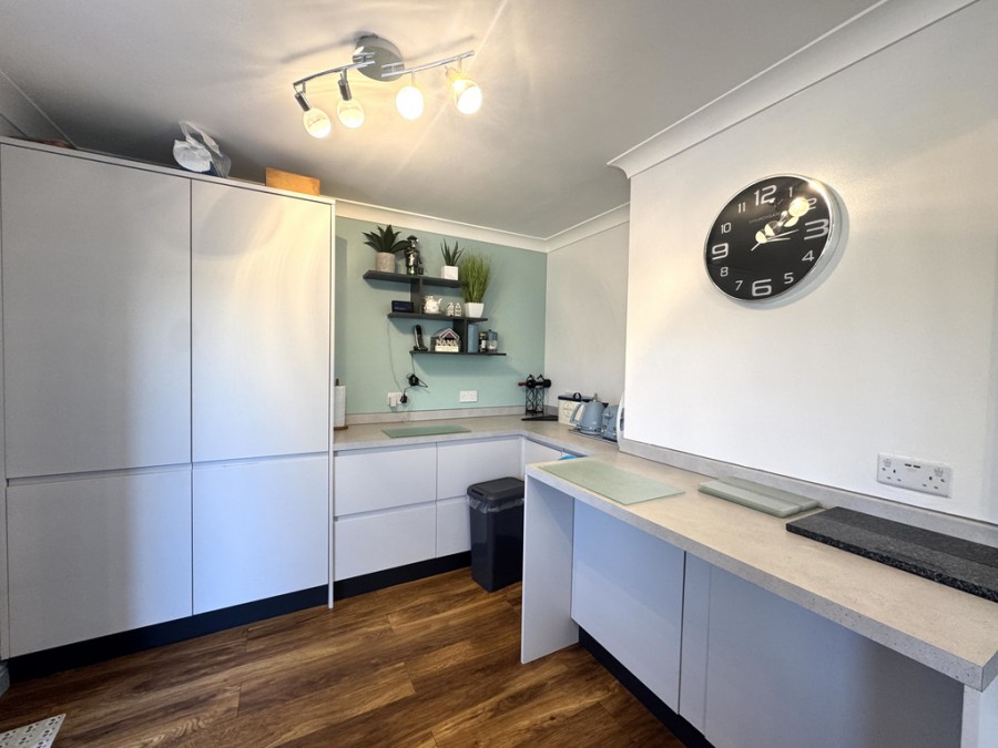 Images for Llanharry Road, Brynsadler, Pontyclun, Mid Glamorgan