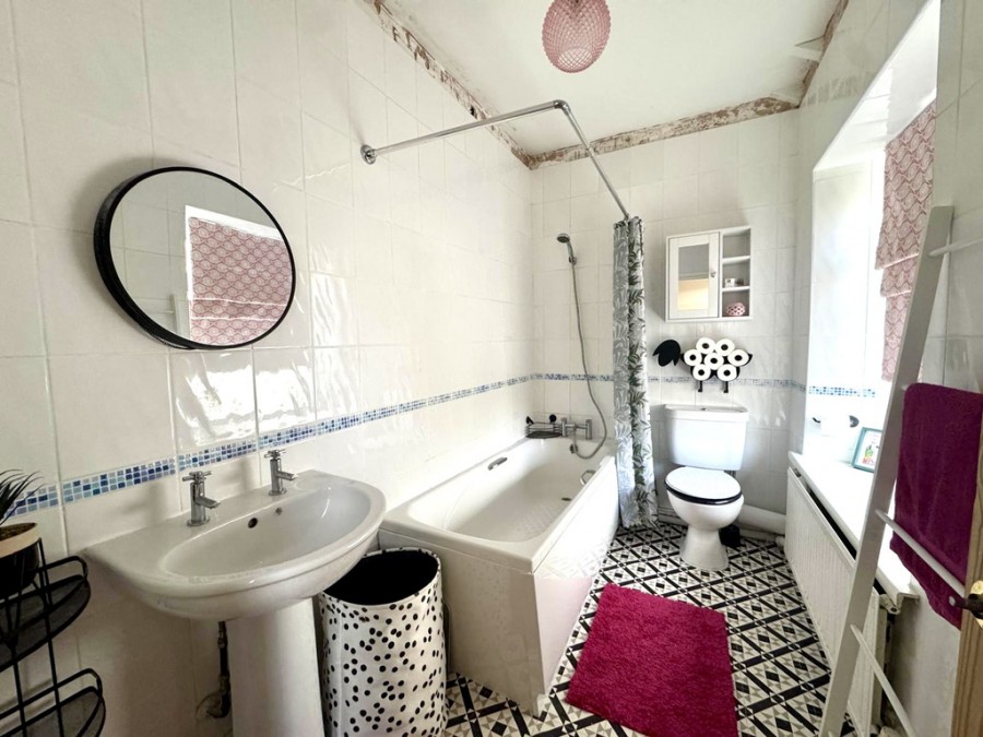 Images for Pleasant View, Bedlinog, Treharris, CF46 6SF