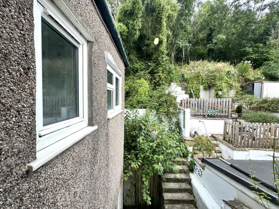 Images for Pontshonnorton Road, Pontypridd