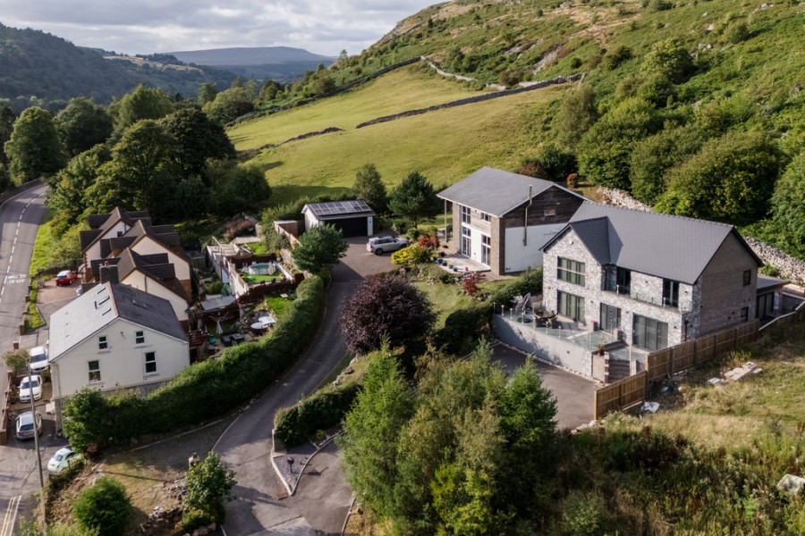 Images for Carn Gwilym Goch, Cefn Coed, Merthyr Tydfil, CF48 2HG