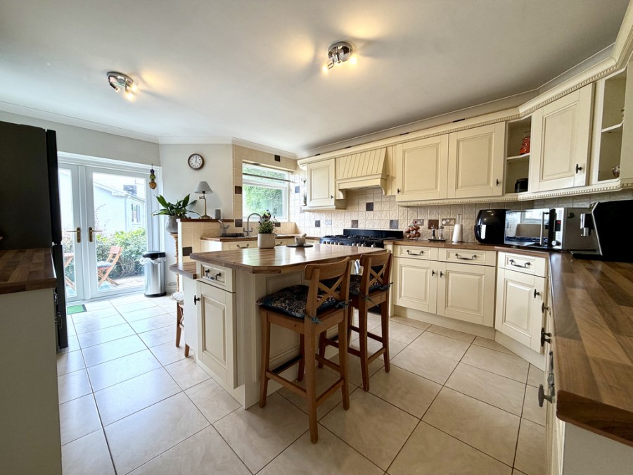 Images for Lakeside Gardens, Merthyr Tydfil, CF48 1EW