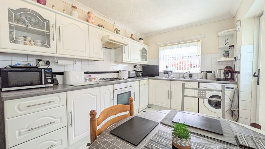 Images for Brondeg, Heolgerrig, Merthyr Tydfil