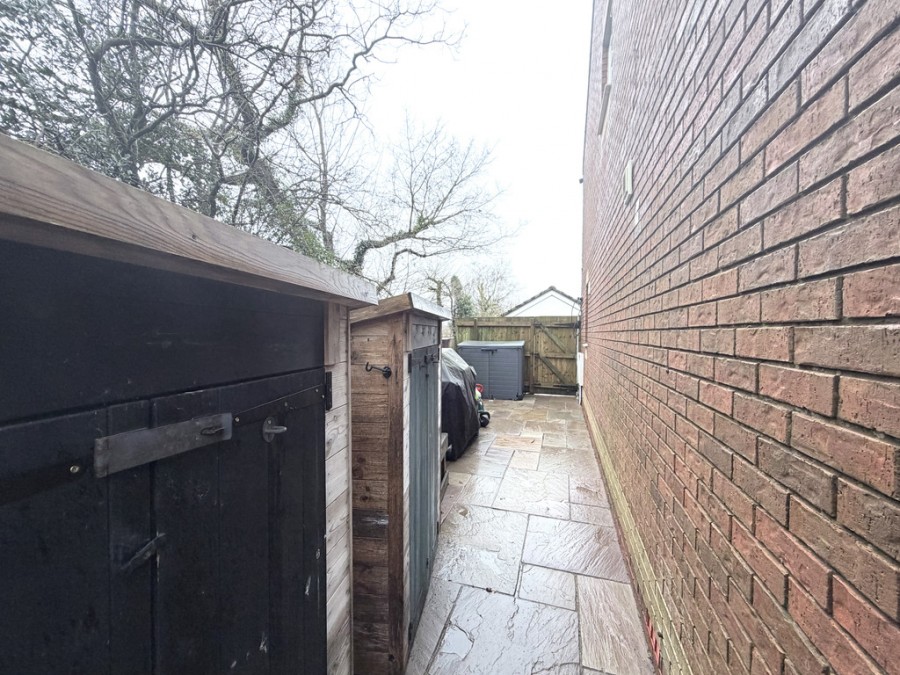 Images for Cwrt Yr Efail, Church Village, Pontypridd