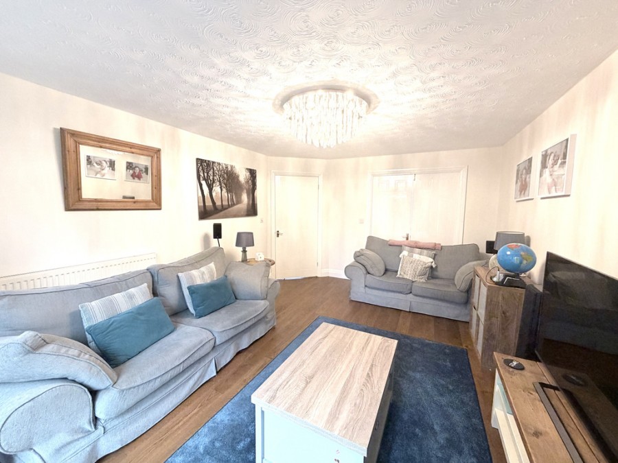 Images for Cwrt Yr Efail, Church Village, Pontypridd