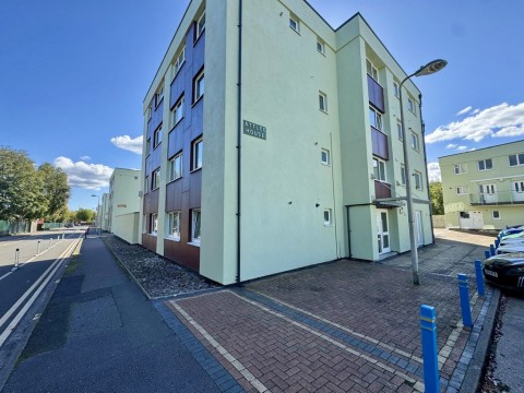View Full Details for Flat 8, Attlee House, Caedraw Road, Merthyr Tydfil, CF47 8HE