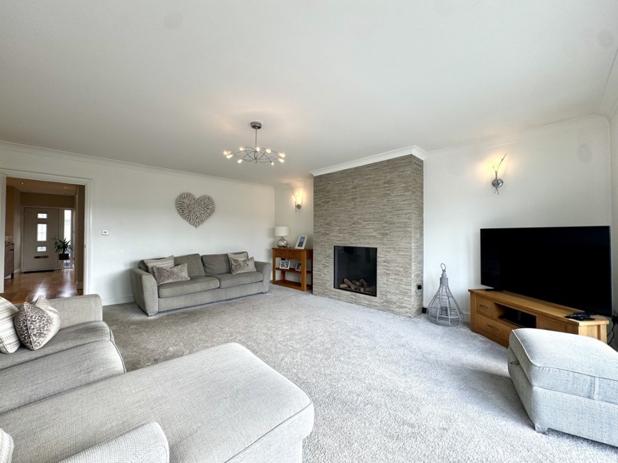 Images for Gwaunfarren Close, Merthyr Tydfil, CF47 9AX