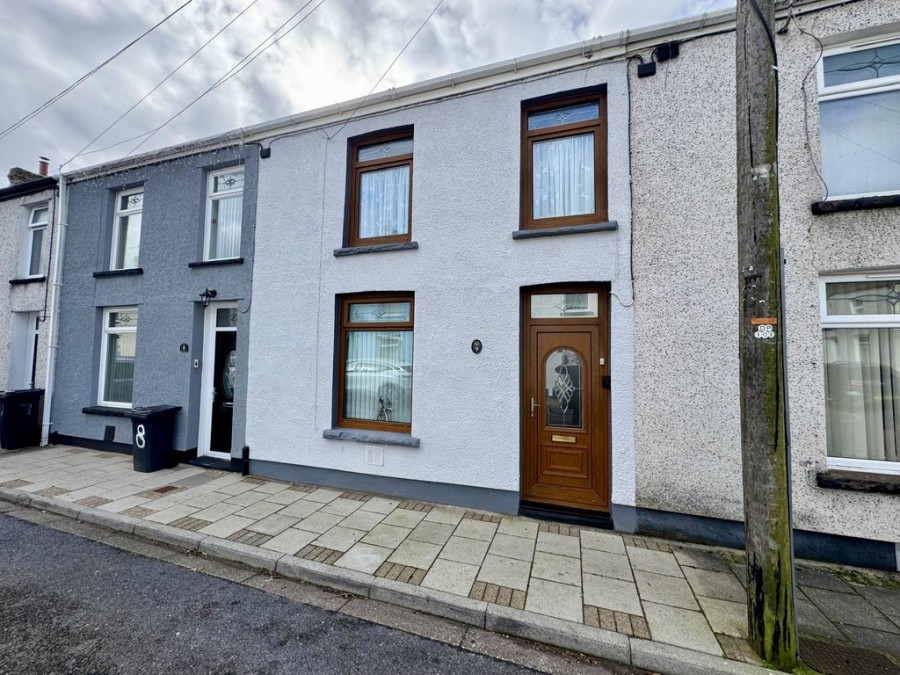 Images for Windsor Place, Treharris, CF46 5AD