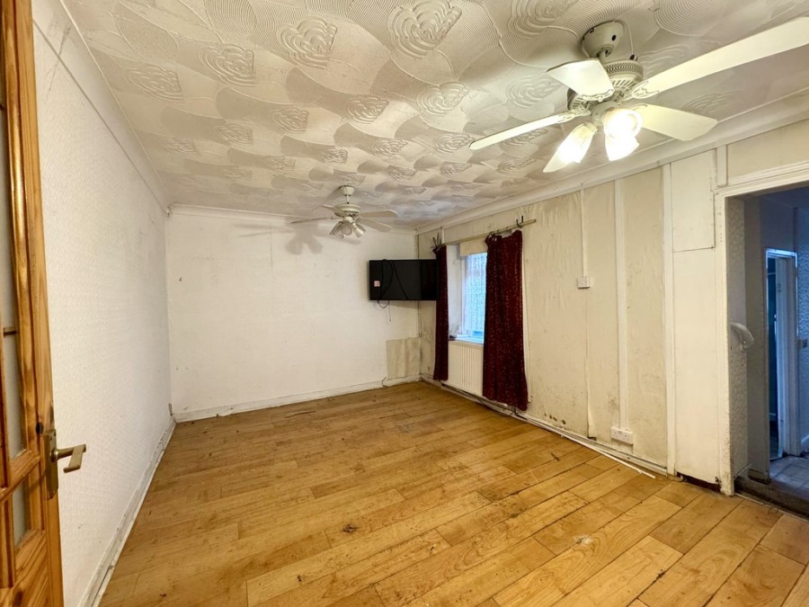 Images for Garn Cross, Nantyglo, Ebbw Vale, Blaenau Gwent, NP23 4LJ