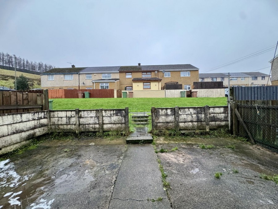 Images for Brynglas, Pontlottyn, Cf81 9QS