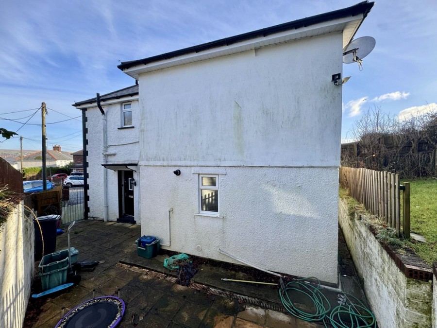 Images for Brondeg, Heolgerrig, Merthyr Tydfil, CF48 1TP