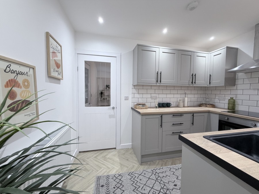 Images for High Street, Gilfach Goch, Porth