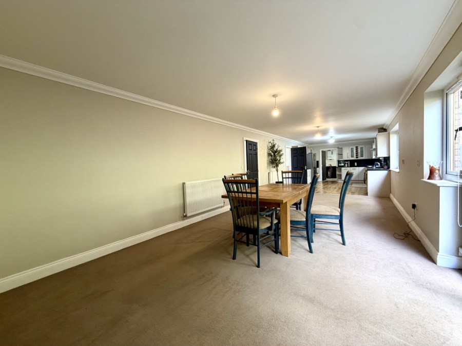 Images for Springfield Rise, Treharris, CF46 5RD