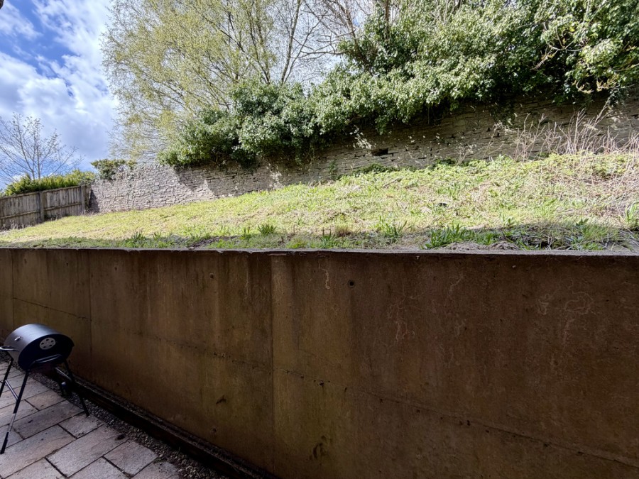 Images for Springfield Rise, Treharris, CF46 5RD