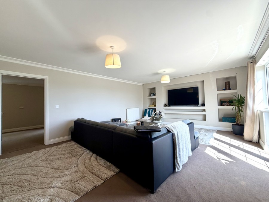 Images for Springfield Rise, Treharris, CF46 5RD