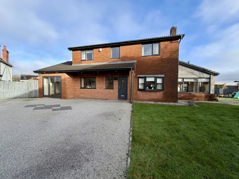 View Full Details for Woodland Way, Heolgerrig, Merthyr Tydfil, CF48 1SQ