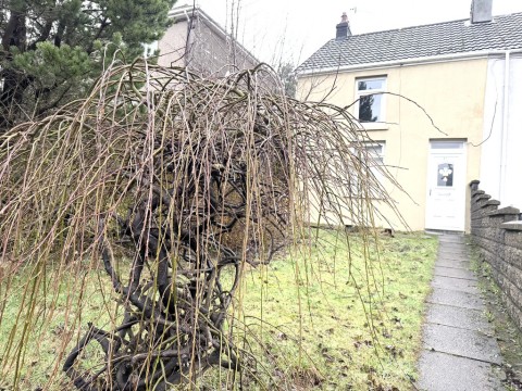 View Full Details for High Street, Gilfach Goch, Porth