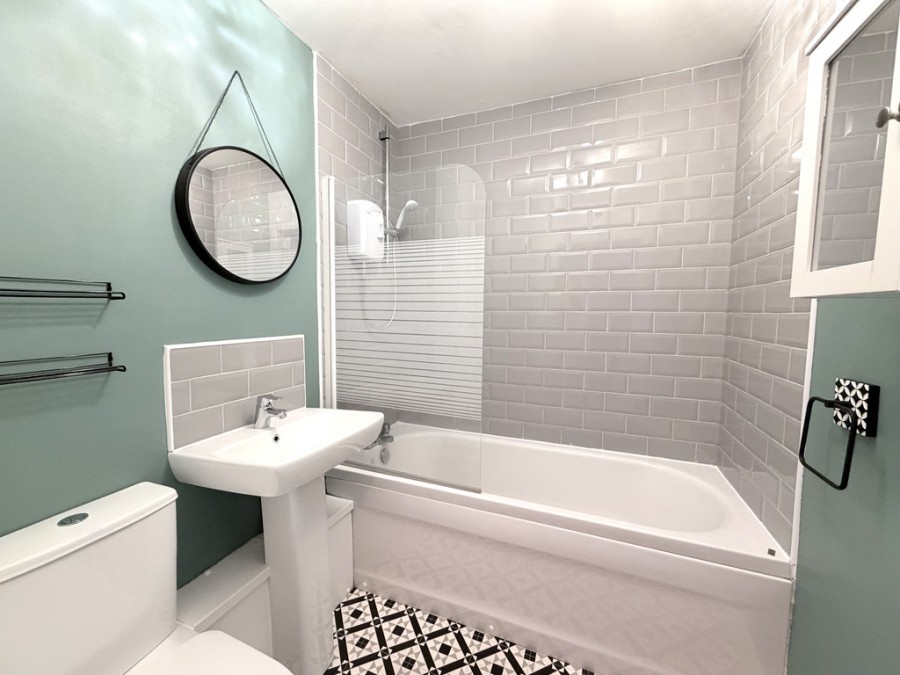 Images for Fleming Walk, Church Village, Pontypridd