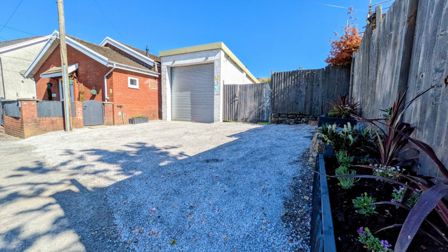 Images for Ty Gwyrdd, Pontycapel Road, Cefn Coed, Merthyr Tydfil