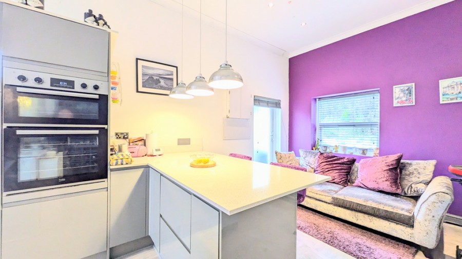 Images for Ty Gwyrdd, Pontycapel Road, Cefn Coed, Merthyr Tydfil