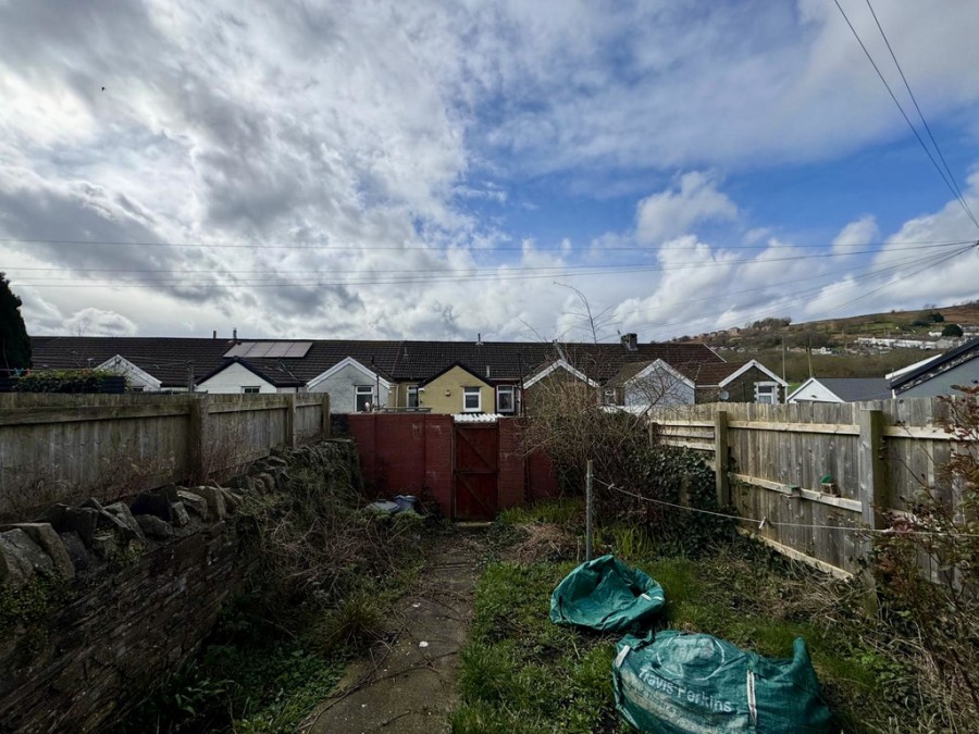 Images for High Street, Trelewis, Treharris, Merthyr Tydfil, CF46 6AB