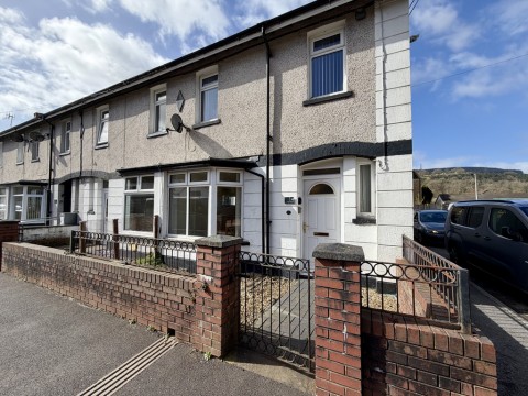 View Full Details for Laburnum Terrace, Troedyrhiw, Merthyr Tydfil, CF48 4HX