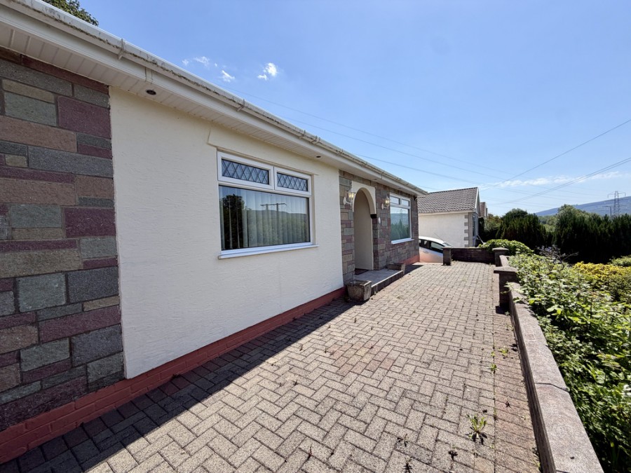 Images for Lakeside Gardens, Merthyr Tydfil, CF48 1EN