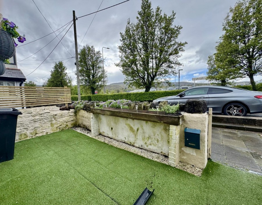 Images for Tramroadside North,