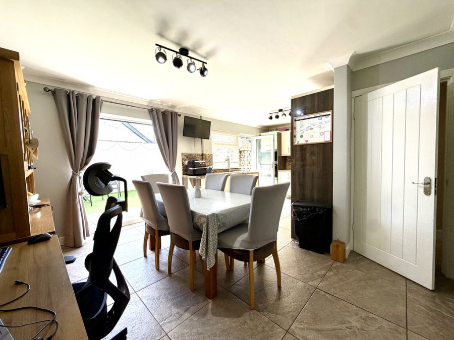 Images for Durham Close, Heolgerrig, Merthyr Tydfil, CF48 1SL