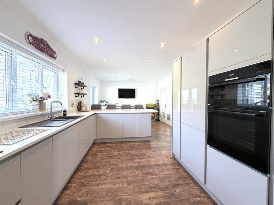 Images for Wakelin Close, Church Village, Pontypridd, Rhondda Cynon Taf