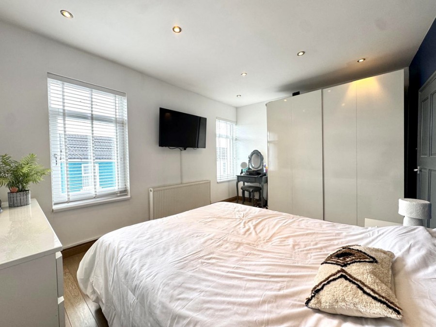 Images for Guest Cottages, Dowlais, Merthyr Tydfil, CF48 3NT